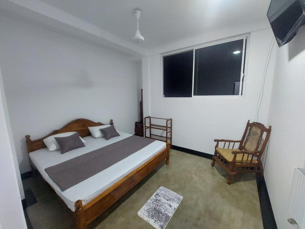 The Breeze Apartment