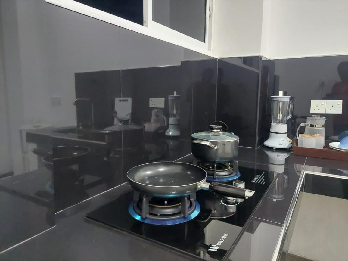 The Breeze Apartment